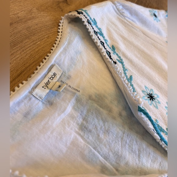 Tyler Böe Embroidered Cotton Dress White Blue Boho Tassel Peasant Size Medium - Picture 6 of 7